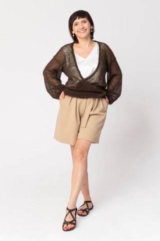Lekki kopertowy kardigan wełniany Nadia - Czekoladowy