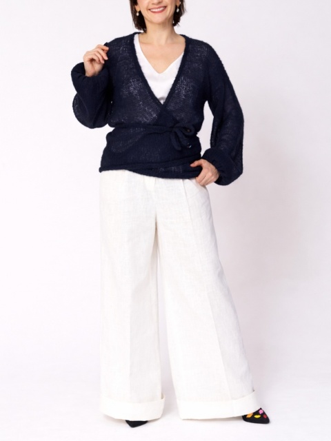 Lekki kopertowy kardigan wełniany Nadia - Granatowy