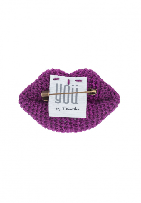 Zalotne Usta Broszka - Fioletowa