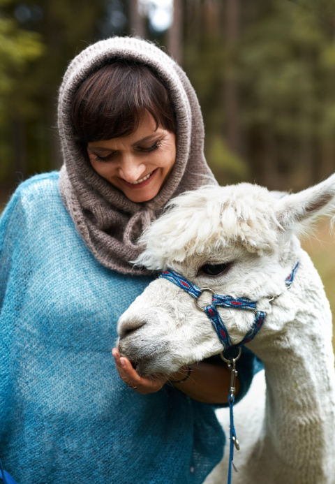 Alpaka sweter Gili - Piwonia