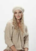 Alpaka czapka ze ściągaczem - beżowy