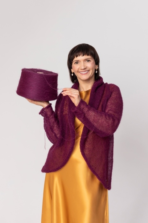 Lekki sweter mgła Reneta - Bakłażan