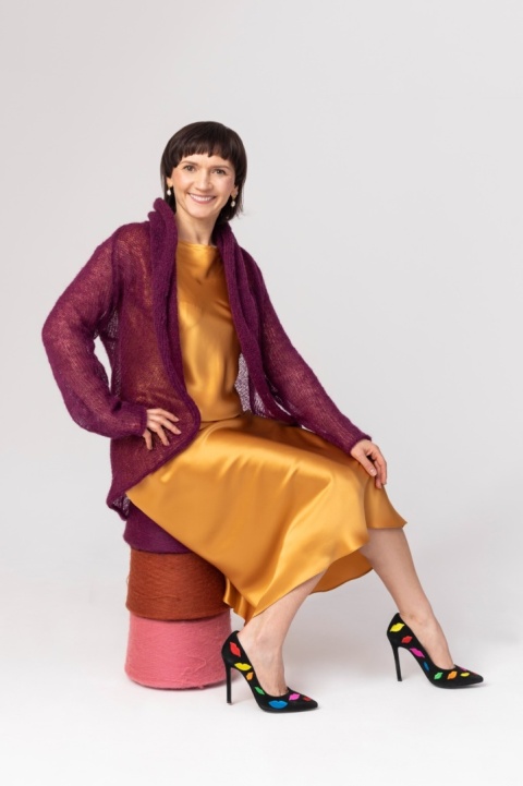 Lekki sweter mgła Reneta - Bakłażan