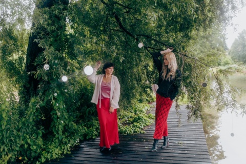 Alpaka sweter Viktoria - biel/złoto